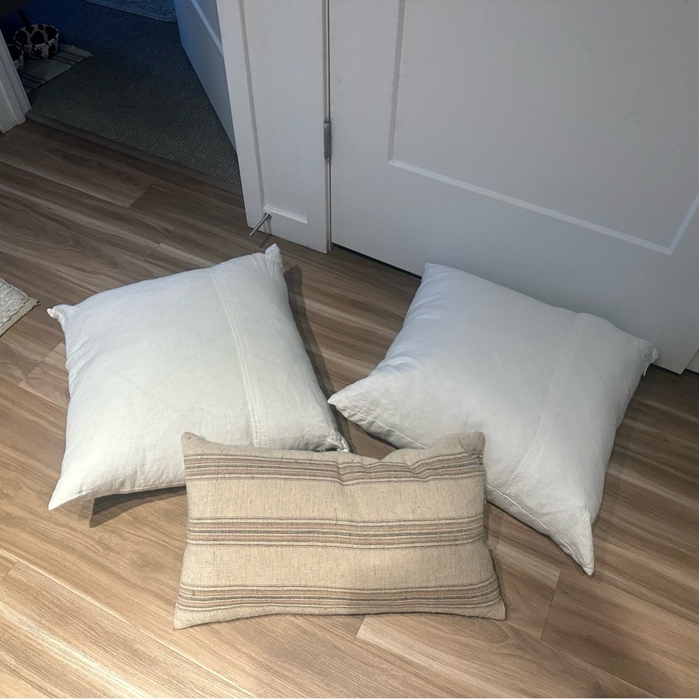 Jenni kayne linen White and Tan Pillow Set
